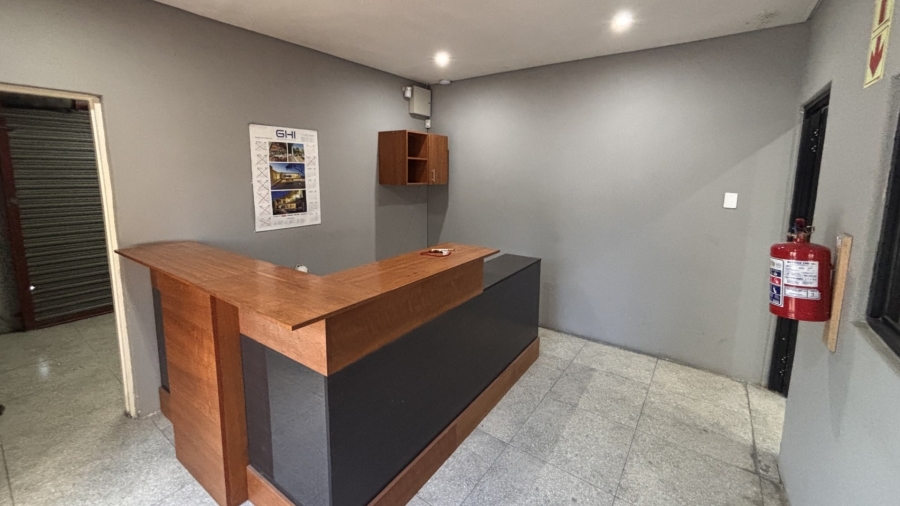 To Let Commercial Property for Rent in Oos Einde Free State